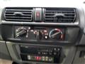 2007 Mitsubishi Minicab Van