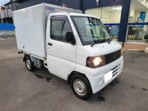 2007 Mitsubishi Minicab Van