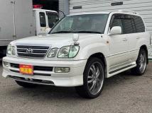 2004 Toyota Land Cruiser Cygnus