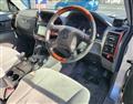 2000 Mitsubishi Pajero