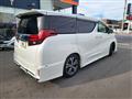 2016 Toyota Alphard