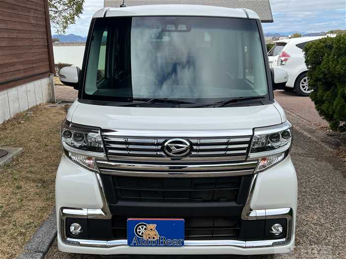 2017 Daihatsu Tanto
