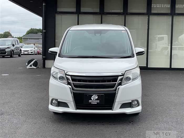 2016 Toyota Esquire