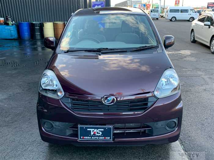2017 Daihatsu Mira Es