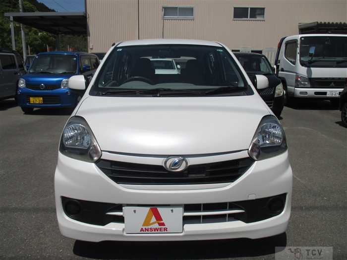 2013 Daihatsu Mira Es