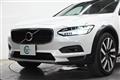 2022 Volvo Cross Country