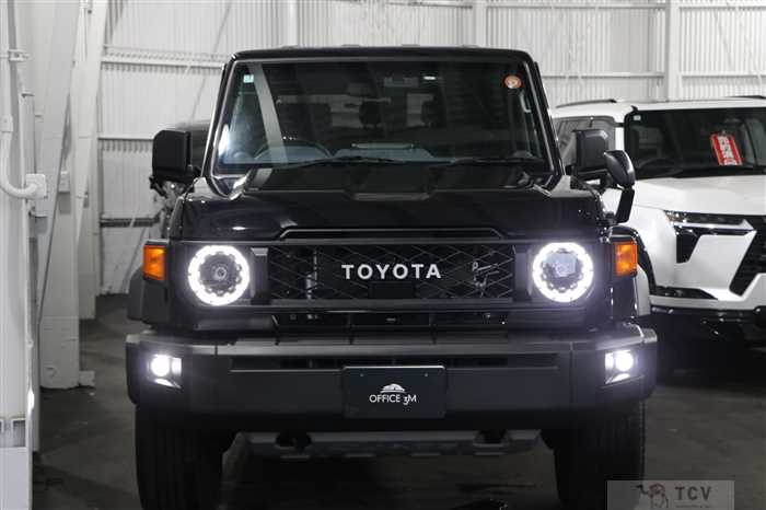 2025 Toyota Landcruiser 70
