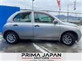 2004 Nissan March