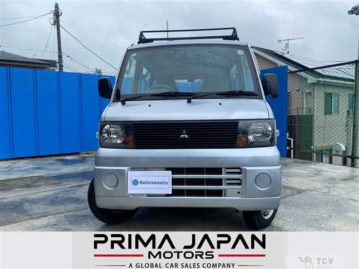 2007 Mitsubishi Minicab Van