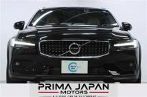 2021 Volvo Cross Country