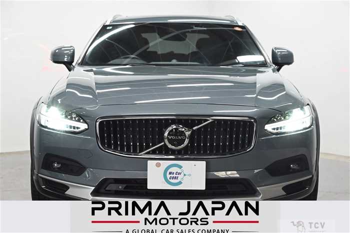 2021 Volvo Cross Country