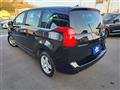 2013 Peugeot 5008