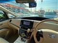 2014 Toyota Estima Hybrid