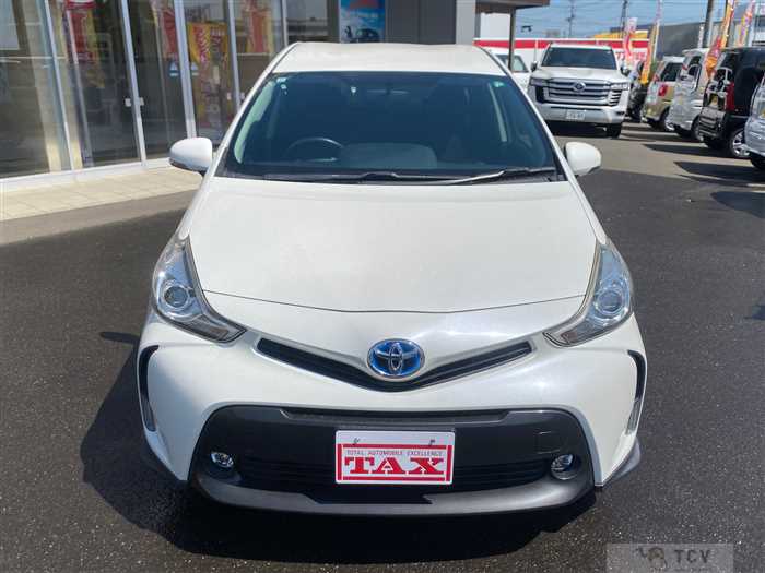2016 Toyota PRIUS α