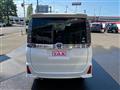 2015 Toyota Voxy