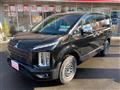 2019 Mitsubishi Delica D5