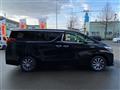 2015 Toyota Alphard
