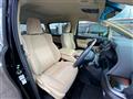 2015 Toyota Alphard