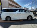 2017 Toyota Vellfire