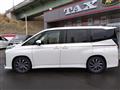 2025 Toyota Voxy
