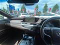 2019 Lexus ES