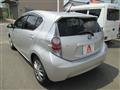 2013 Toyota AQUA