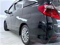 2013 Toyota Alphard