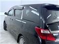 2013 Toyota Alphard