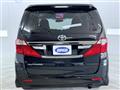 2013 Toyota Alphard