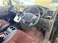 2013 Toyota Alphard
