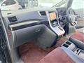 2013 Toyota Alphard