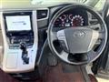 2013 Toyota Alphard