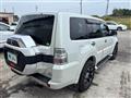 2014 Mitsubishi Pajero