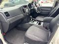 2014 Mitsubishi Pajero