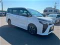 2017 Toyota Voxy