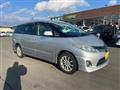 2009 Toyota Estima