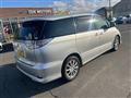 2009 Toyota Estima