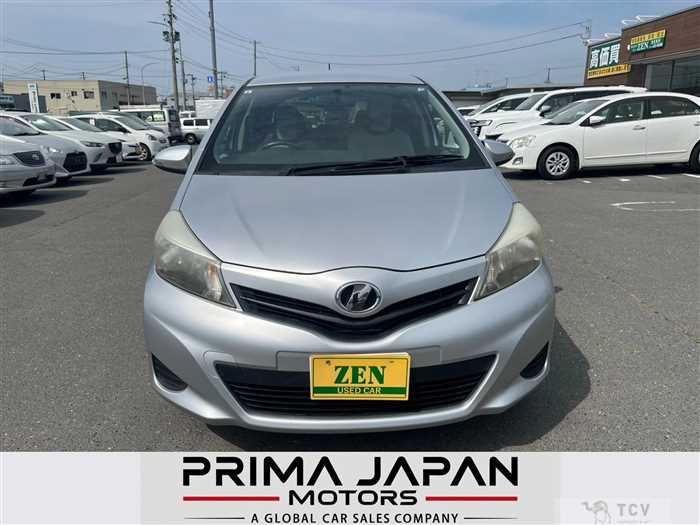 2013 Toyota Vitz