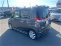 2013 Mitsubishi Delica D2