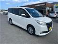 2014 Toyota Noah