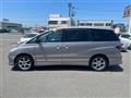 2004 Toyota Estima