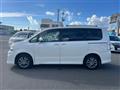 2011 Toyota Voxy