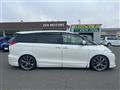 2014 Toyota Estima