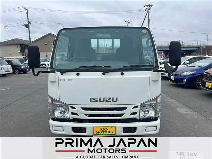 2016 Isuzu Elf