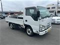 2016 Isuzu Elf
