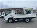2016 Isuzu Elf