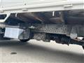 2016 Isuzu Elf