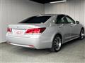 2017 Toyota Crown Royal Series