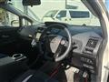 2016 Toyota PRIUS α