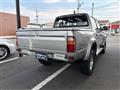 2003 Toyota Hilux